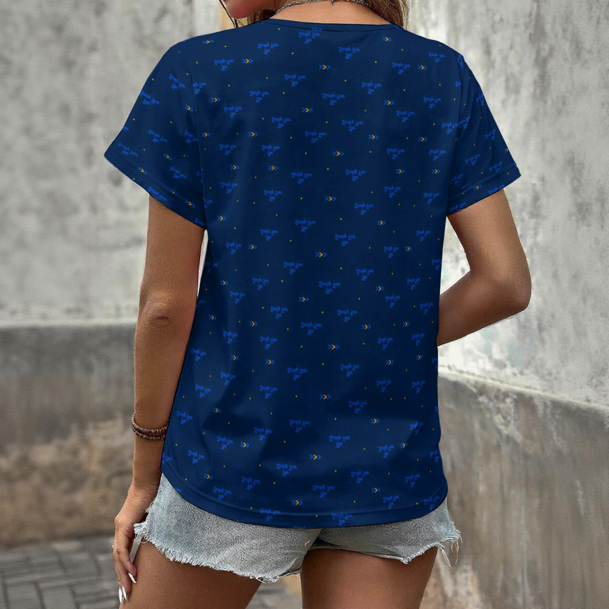 Bluffs & Bogeys™ Lucky Few Women's V-Neck Tee